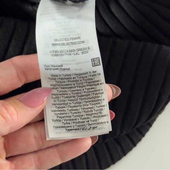 Selected Femme Black Ribbed Maxi Dress - Picture 9 of 10